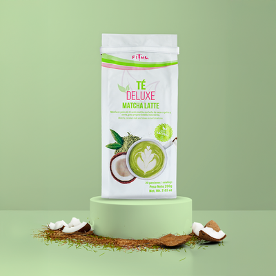 Té Deluxe Matcha Latte